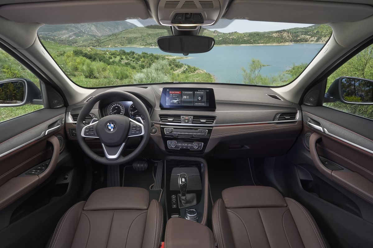 BMW X1 · Gri — görsel 3