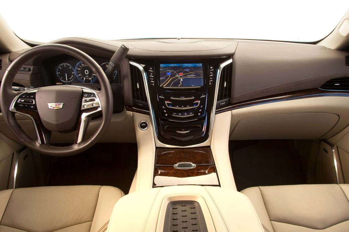 Cadillac Escalade · شمبانيا — الصورة 5