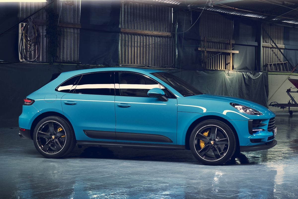 Porsche Macan · أزرق — الصورة 2